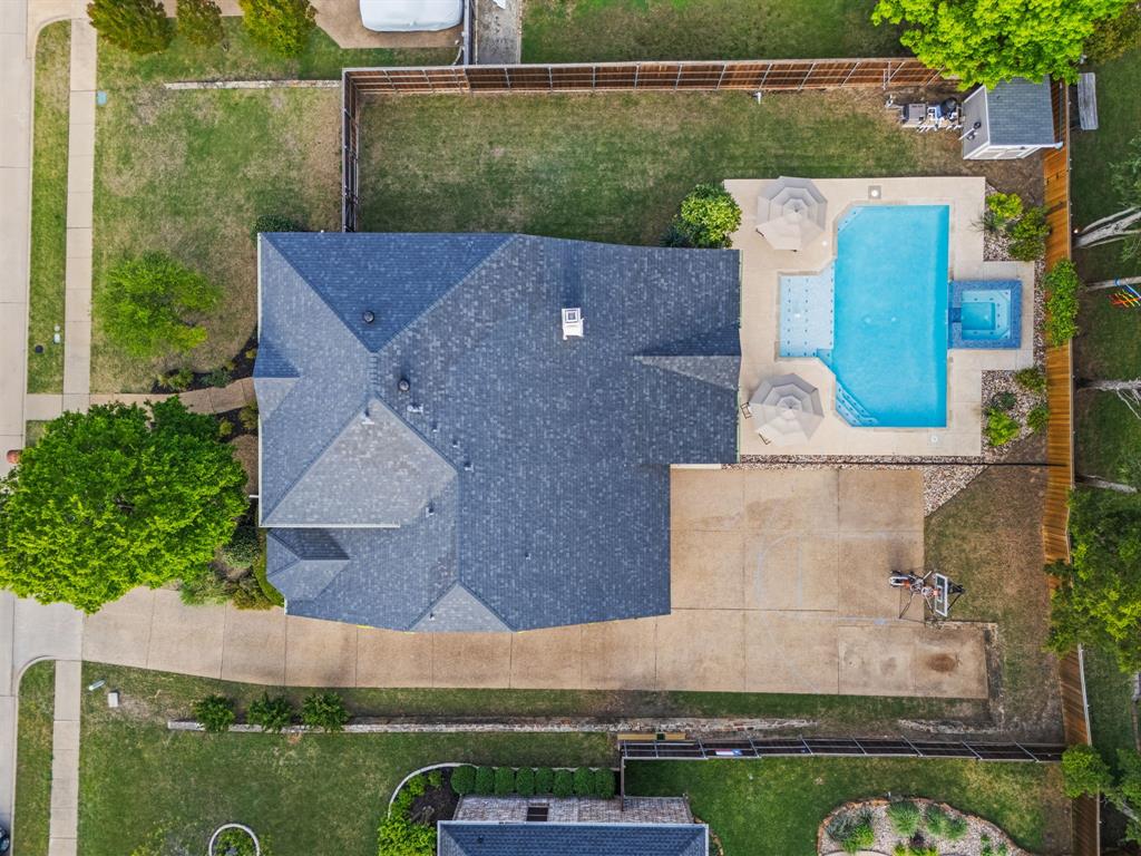Wellington Ridge Manor - Residential