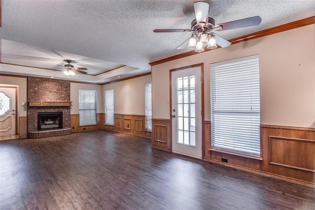 3924 Wentworth Drive