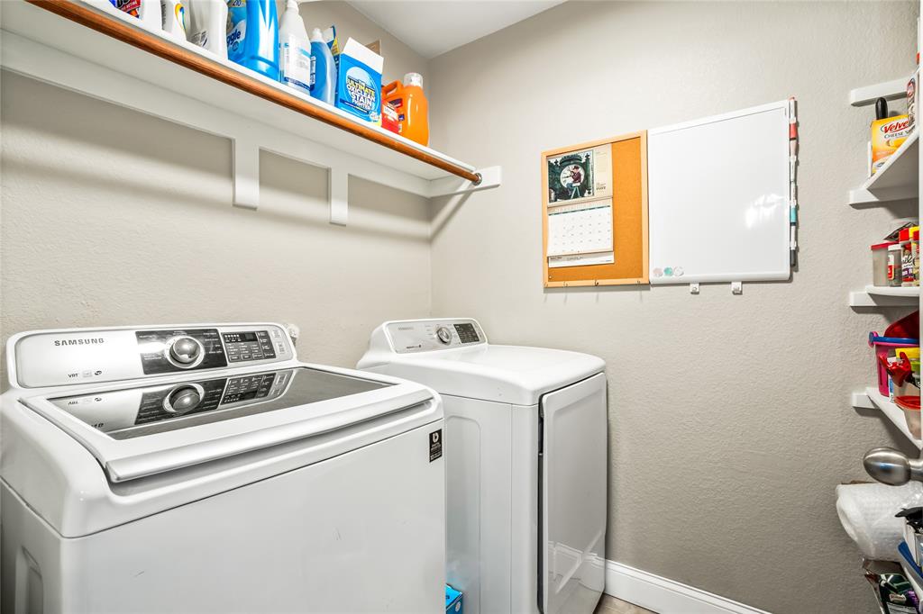 Sendera Ranch - Residential