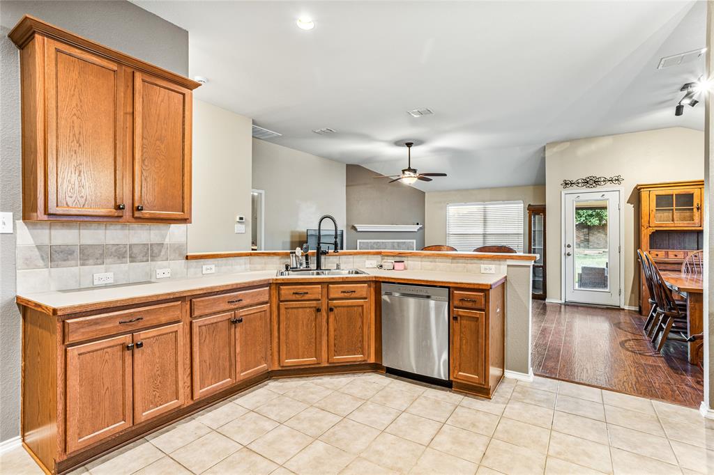 Sendera Ranch - Residential