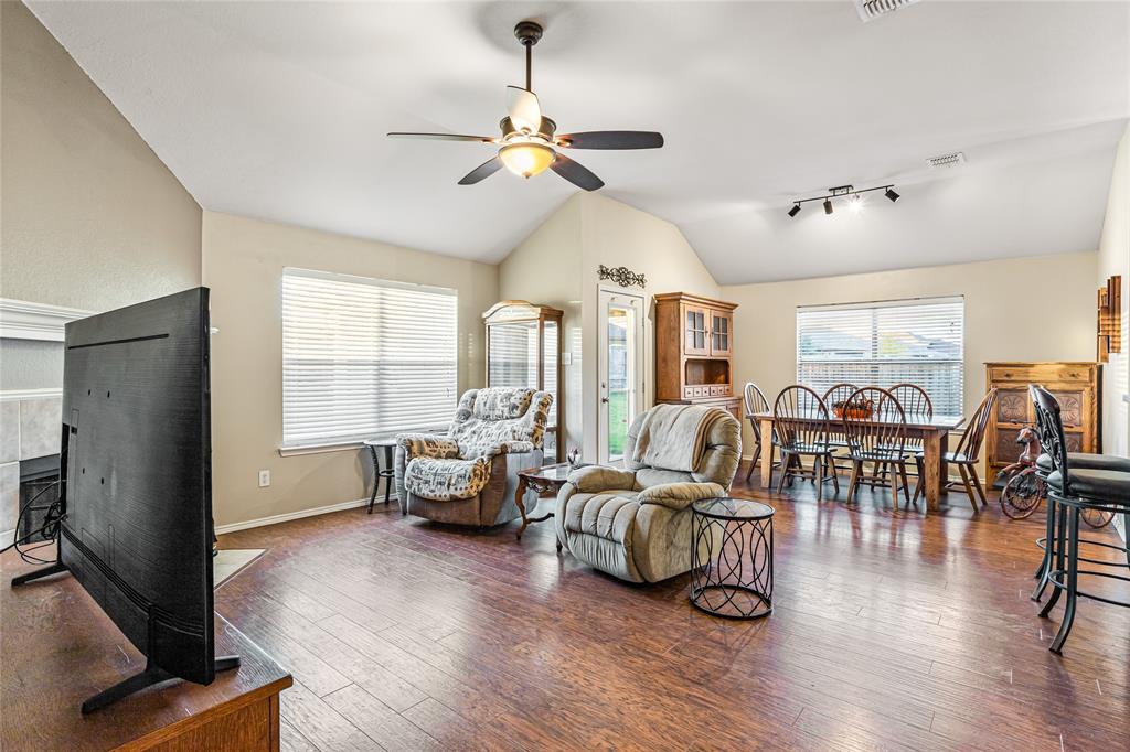 Sendera Ranch - Residential