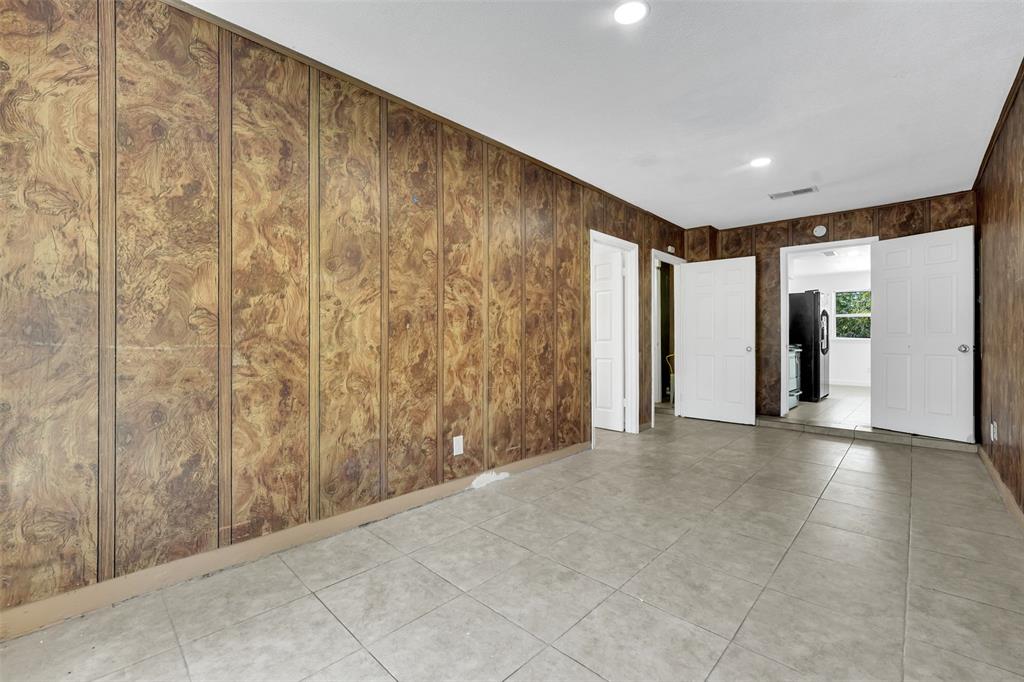 ASTOR HEIGHTS ADDITION BLOCK 8 LOT 37 - Residential