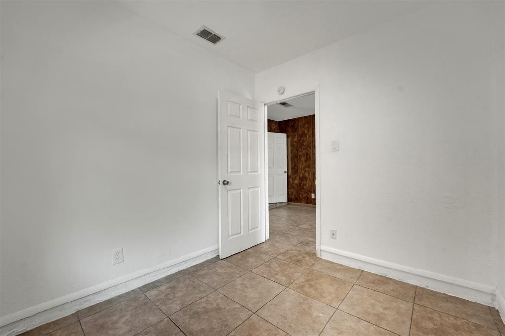 ASTOR HEIGHTS ADDITION BLOCK 8 LOT 37 - Residential