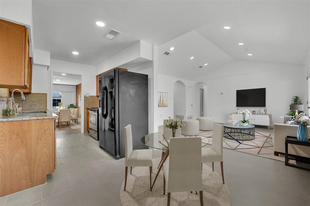 ASTOR HEIGHTS ADDITION BLOCK 8 LOT 37 - Residential