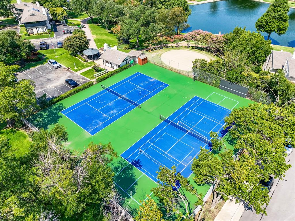 Country Place Twnhs 01 - Residential