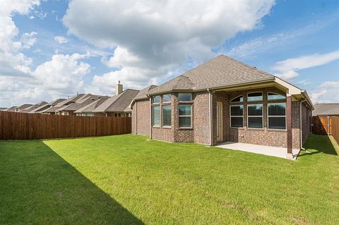 Tiny photo for 969 CANTERBURY Lane, Forney, TX 75126 (MLS # 21124091)