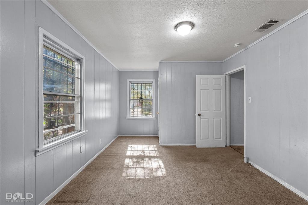 E Sunset Acres Sub - Residential Lease