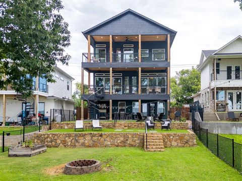 2417 E Lake Drive Weatherford TX 76087