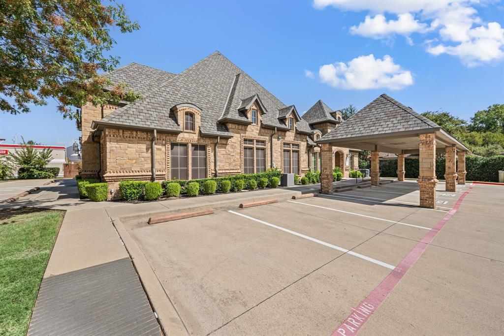 4603 Colleyville Boulevard 100