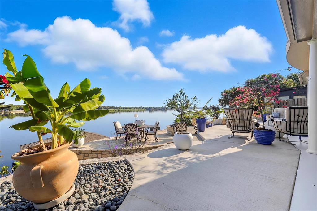 2802 River Ridge Court