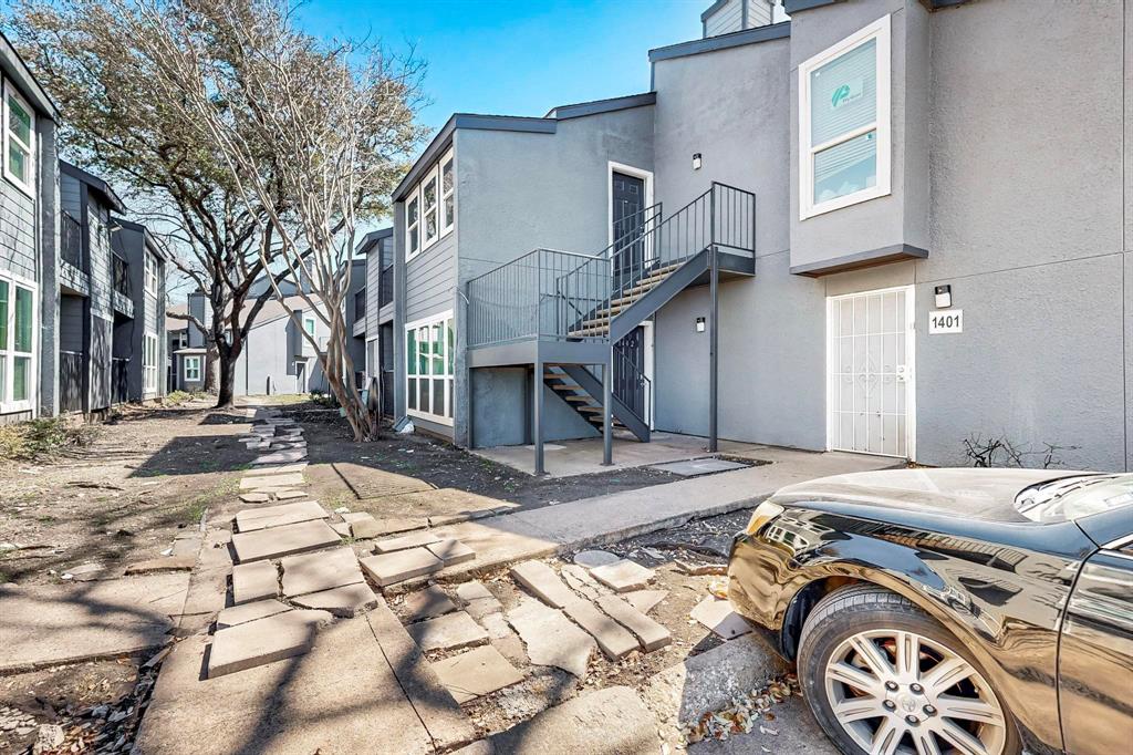9696 Walnut Street 1402