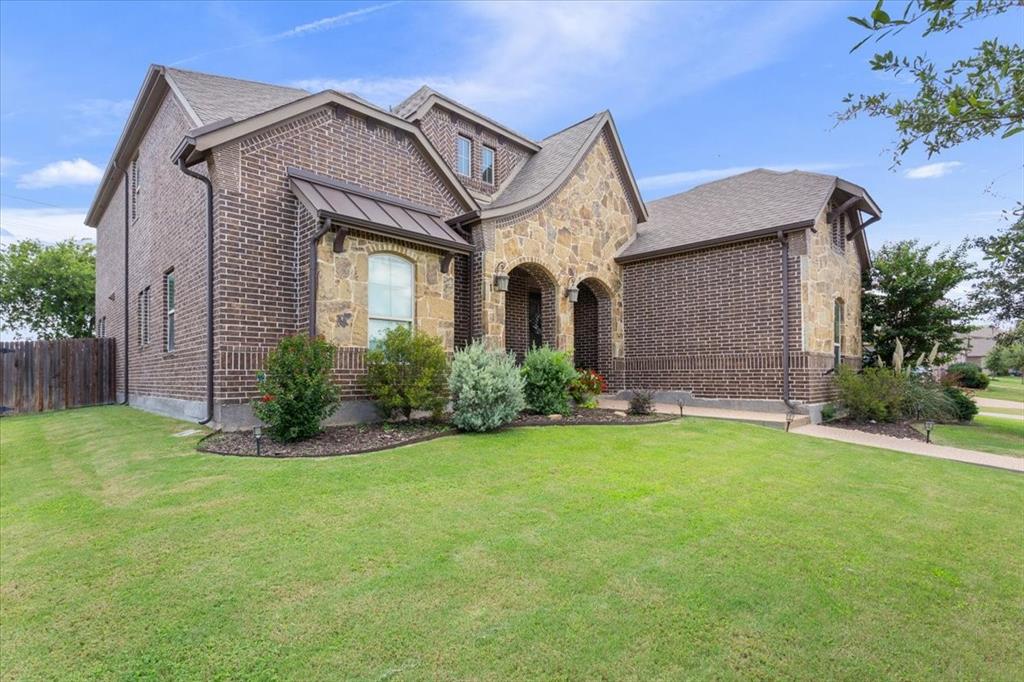 2213 Therese Drive
