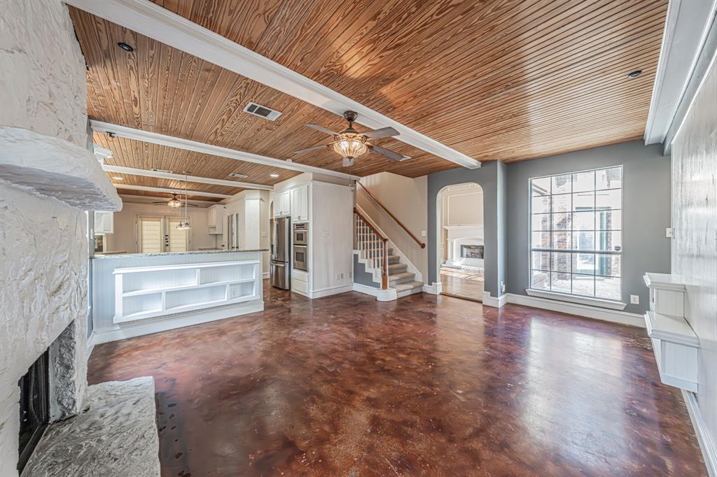 4628 Putnam Drive