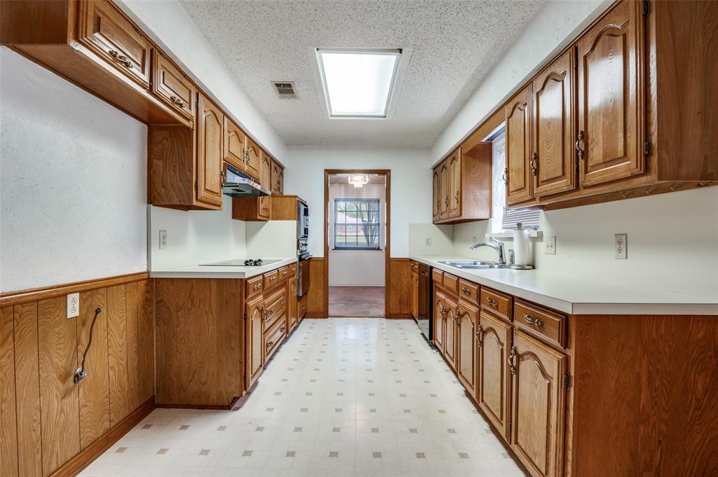 Shadow Wood Estate - Residential