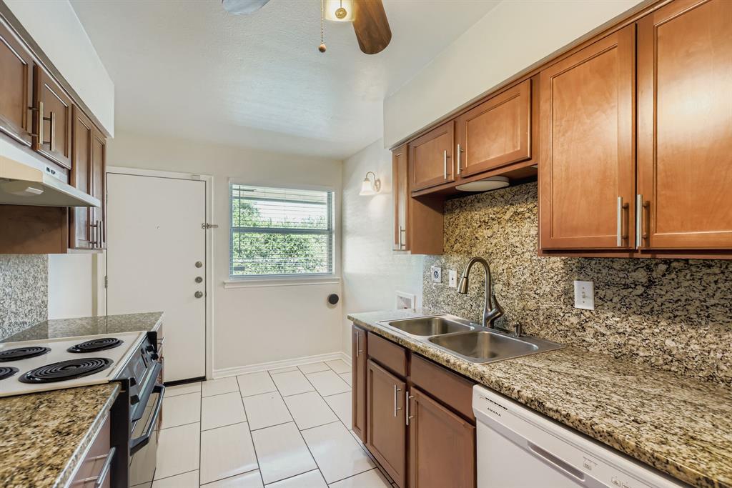 Park Central Condo - Residential