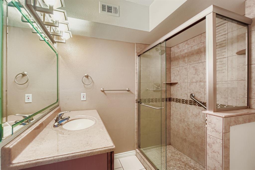 Park Central Condo - Residential