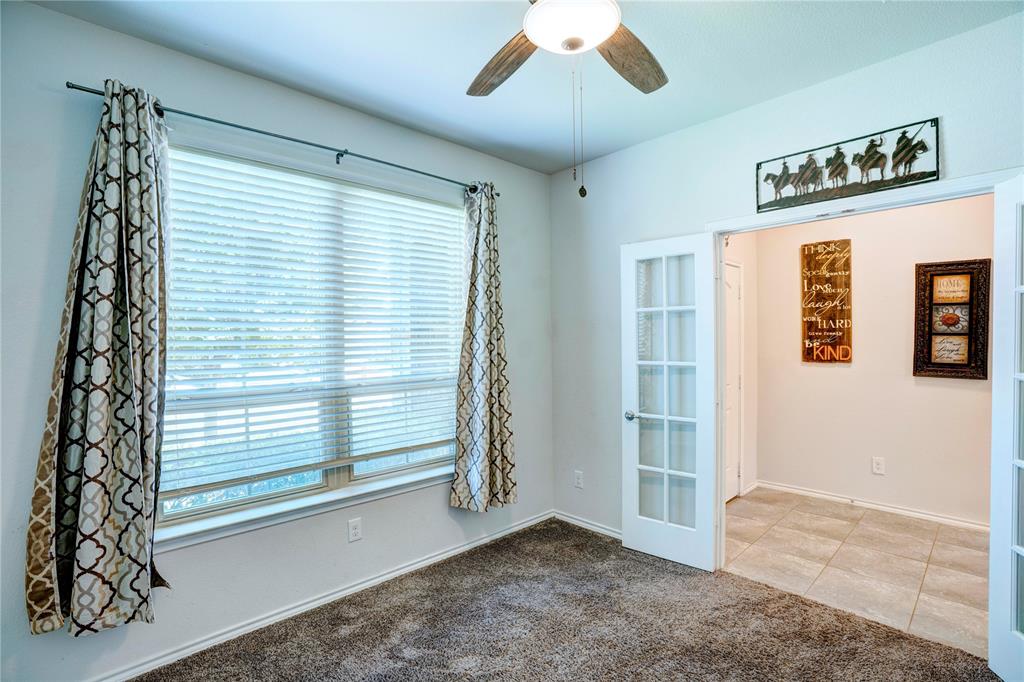 5233 Sugarcane Lane