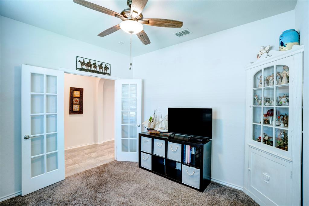 5233 Sugarcane Lane