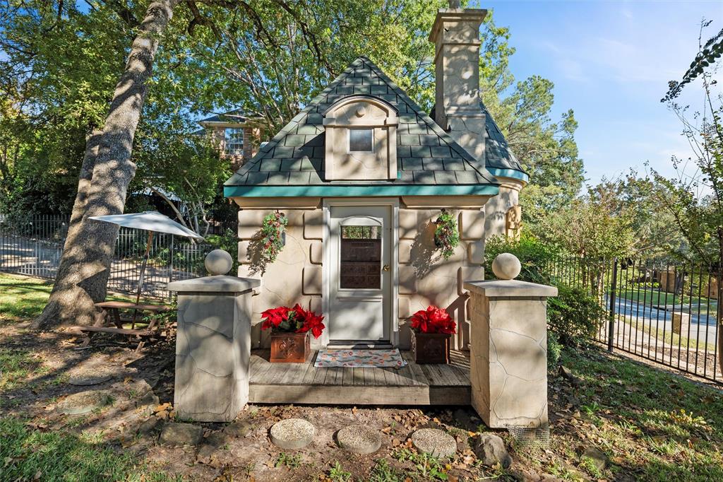 Prestonwood Estates - Residential