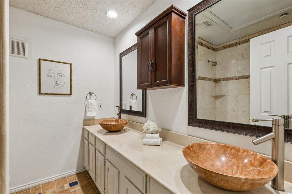 Williamsburg Condo Ph 02 - Residential