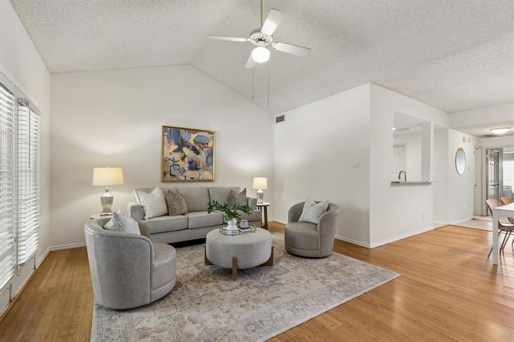 Williamsburg Condo Ph 02 - Residential