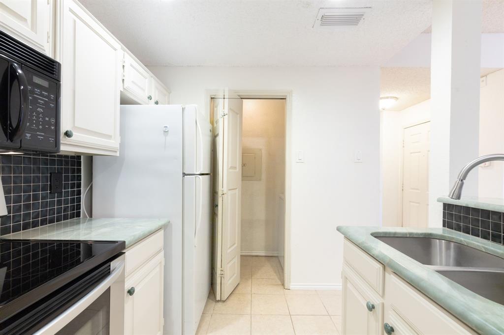 Williamsburg Condo Ph 02 - Residential