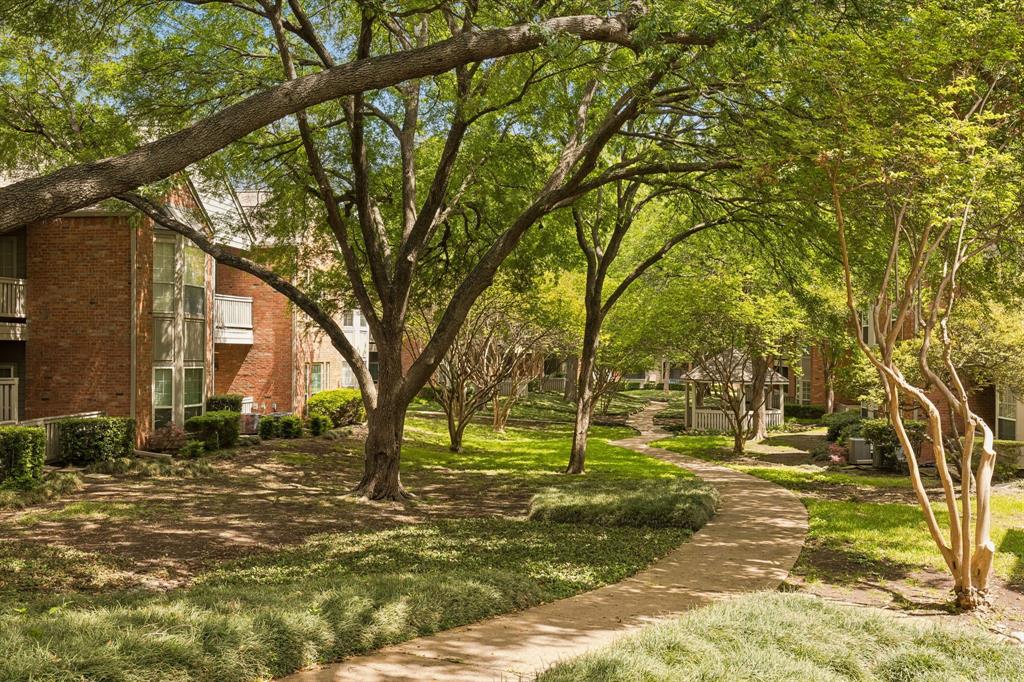 Williamsburg Condo Ph 02 - Residential