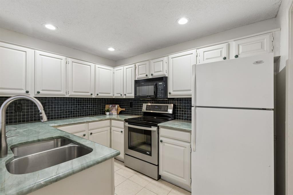 Williamsburg Condo Ph 02 - Residential