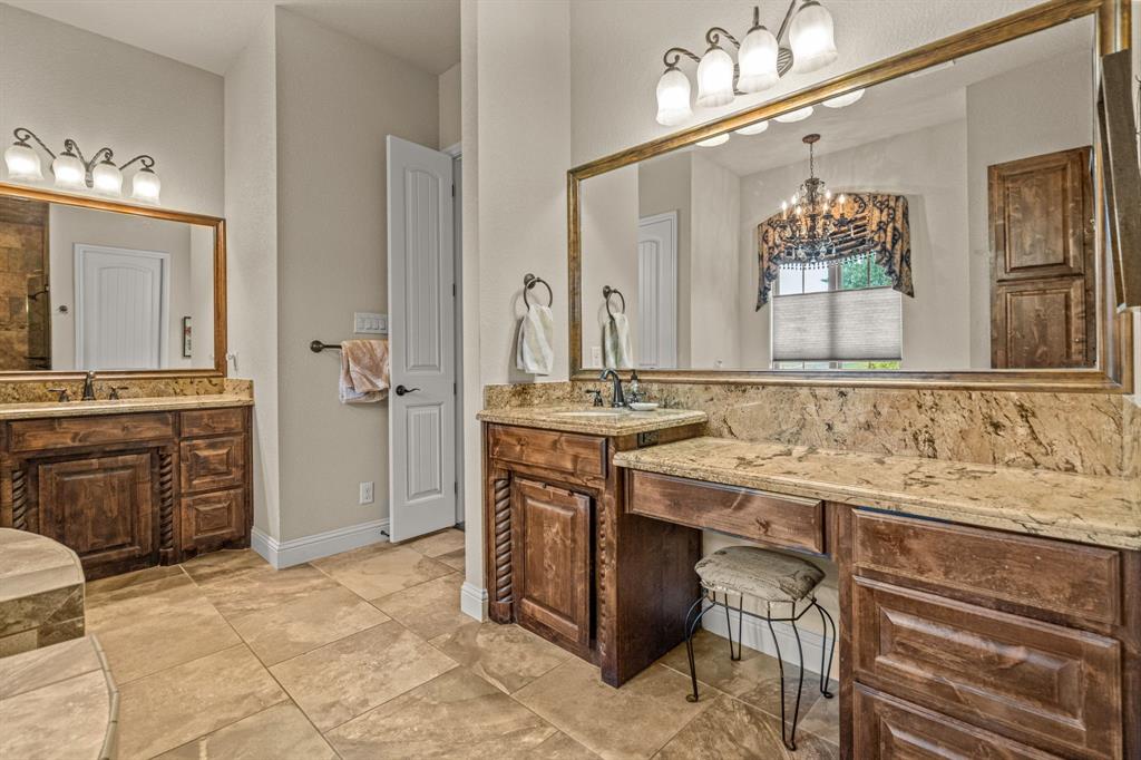 Bella Flora - Residential