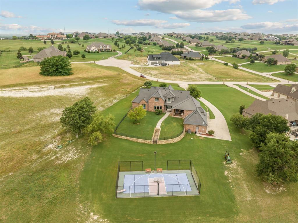 Bella Flora - Residential