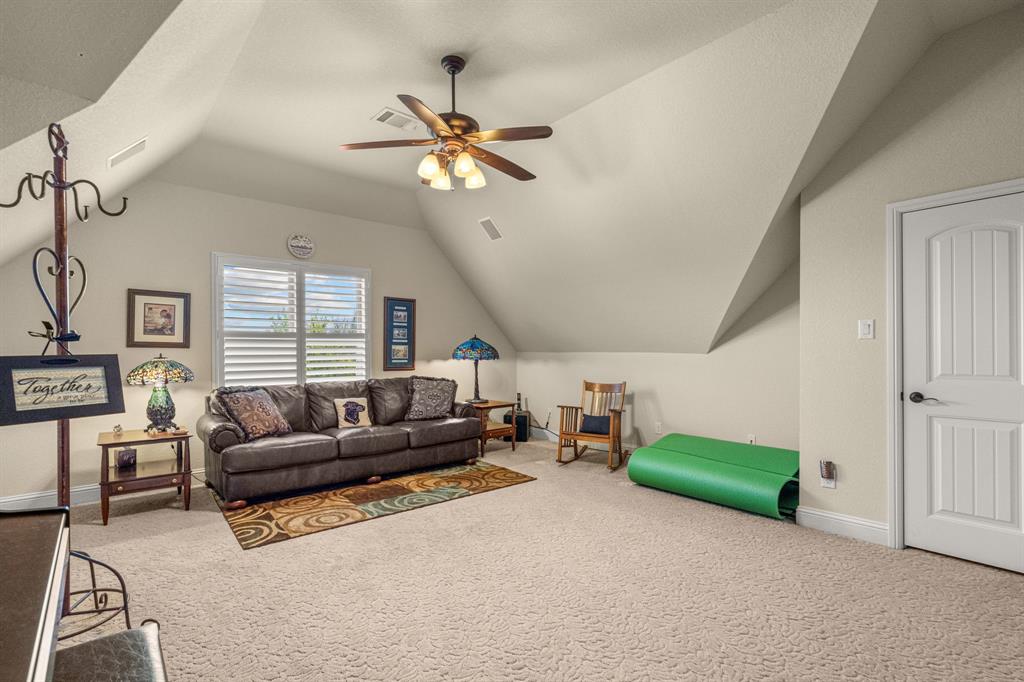 Bella Flora - Residential