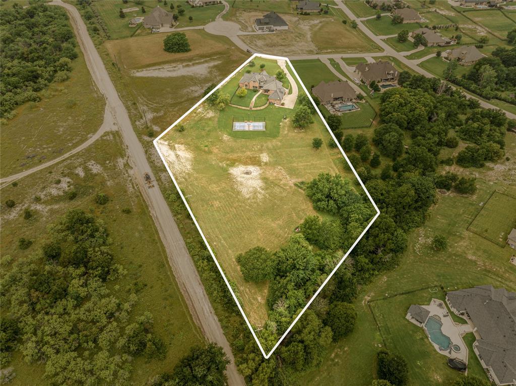 Bella Flora - Residential