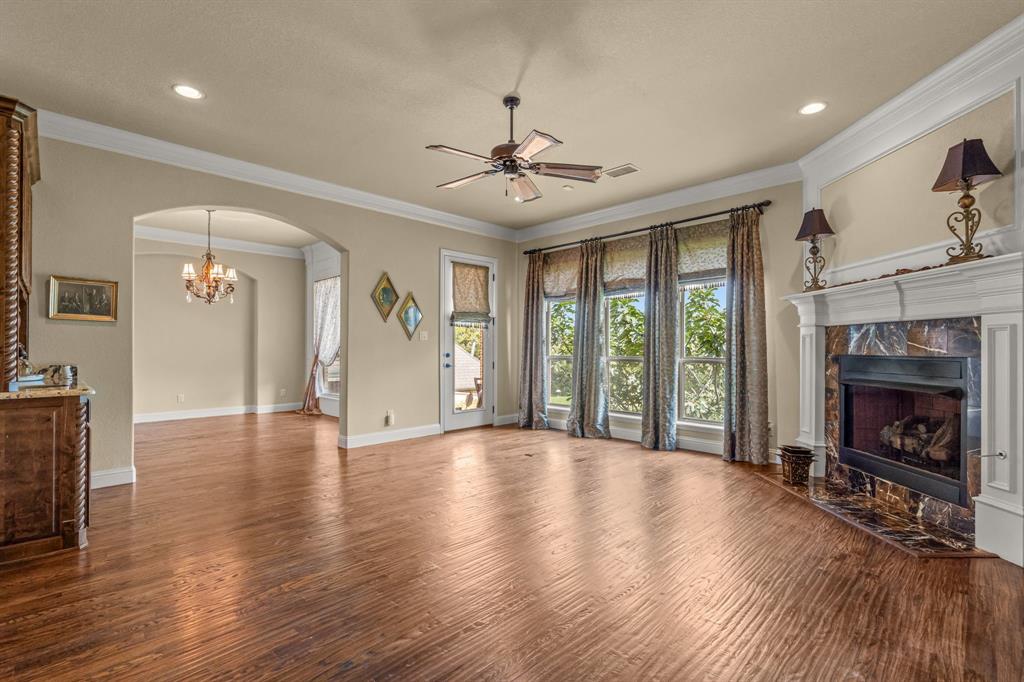 Bella Flora - Residential