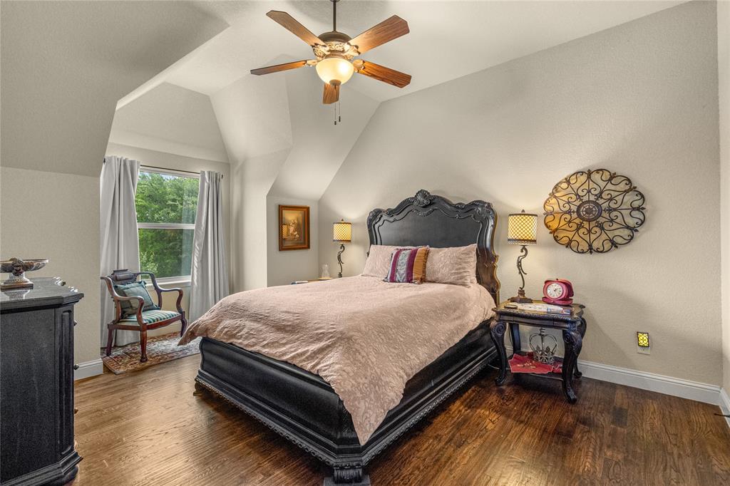 Bella Flora - Residential