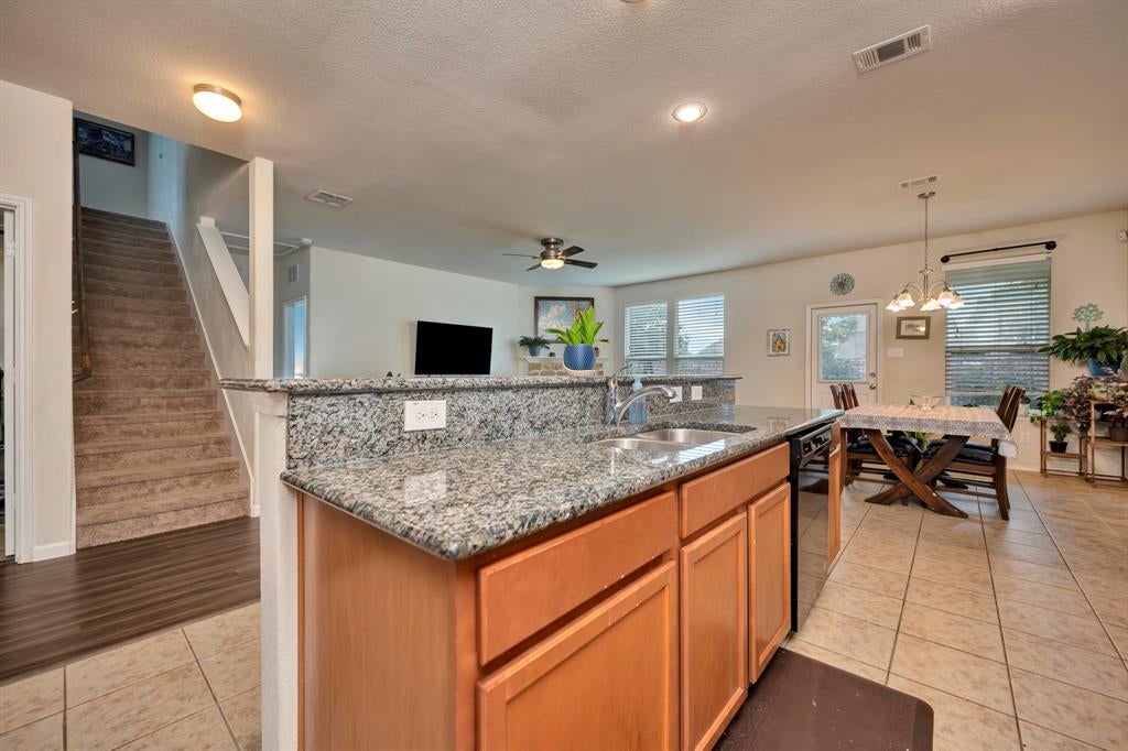 8105 Kurgan Trail
