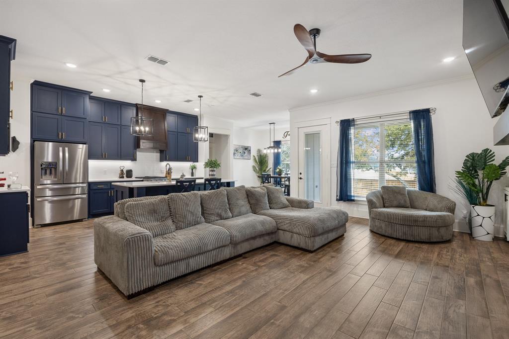 14620 Woodland Creek Drive