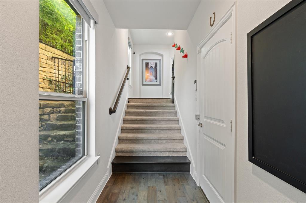 6757 Lost Star Lane