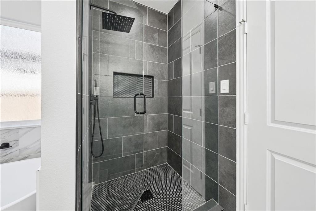 Canyon Creek - Residential