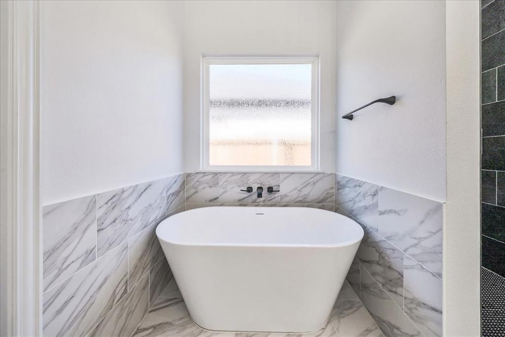 Canyon Creek - Residential