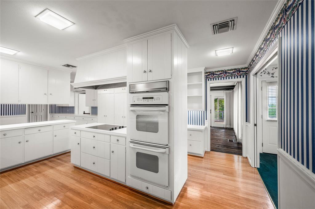 Inverness Place - Residential