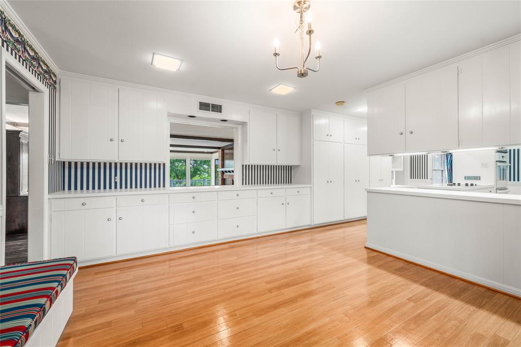 Inverness Place - Residential