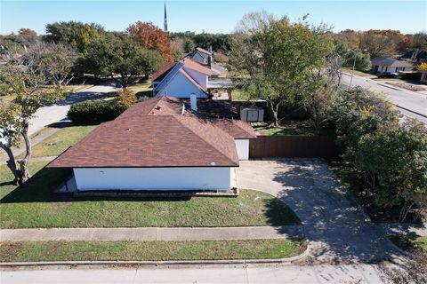 A home in Farmers Branch