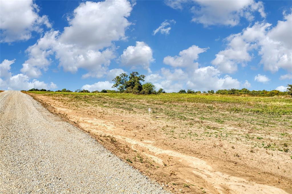 TBD Coyote Meadow Lane