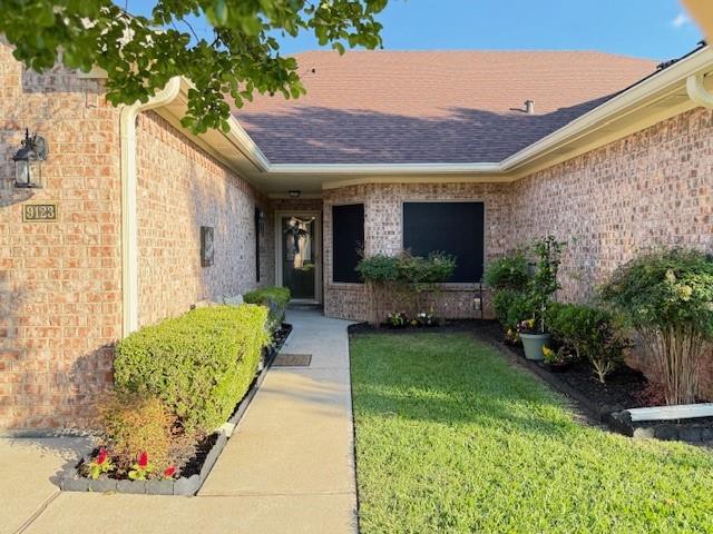 9123 Darby Lane
