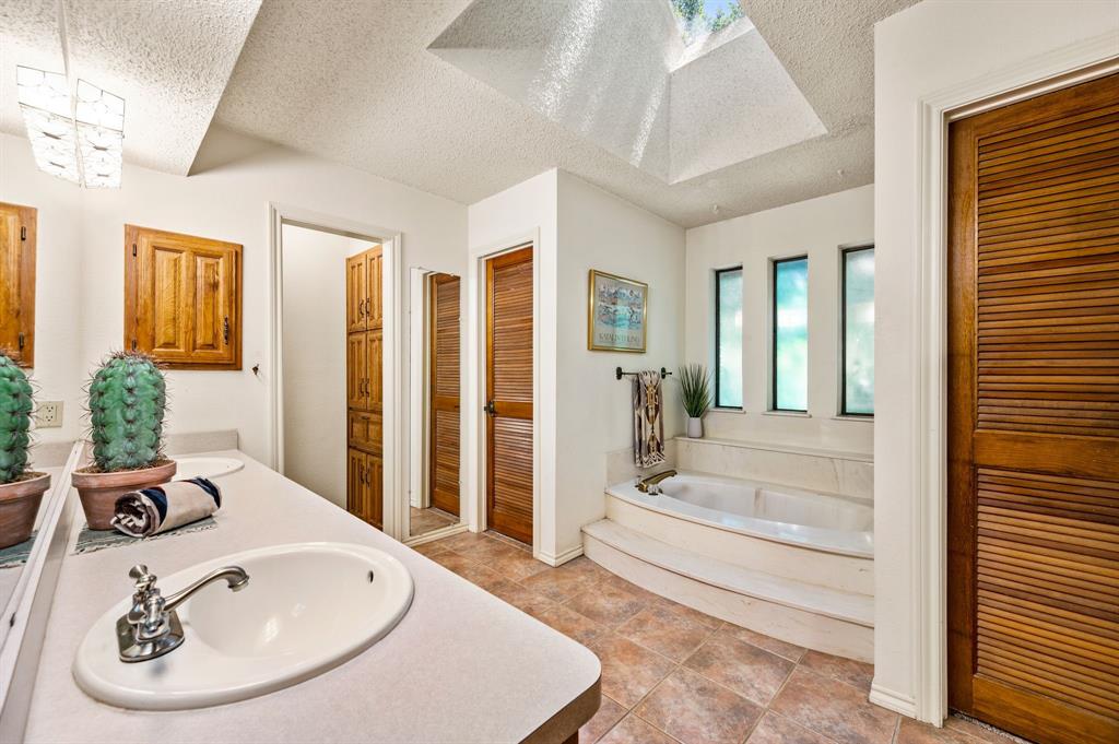 Twin Creeks - Residential