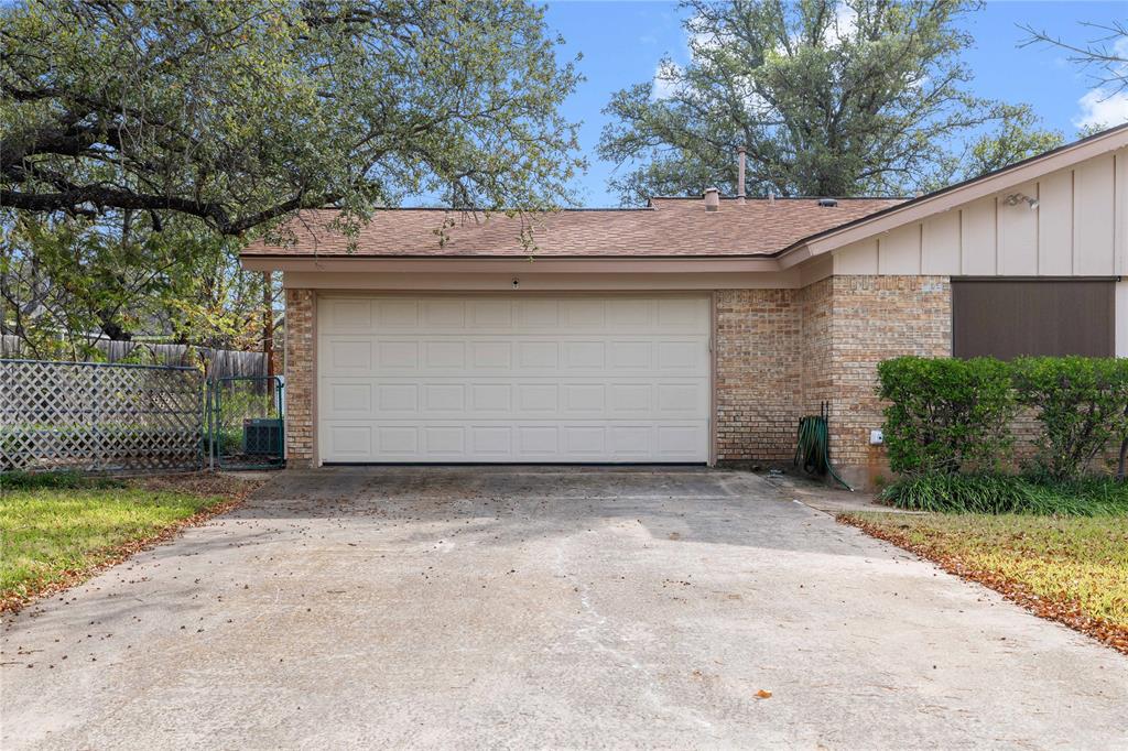 1600 Broadmoor Drive