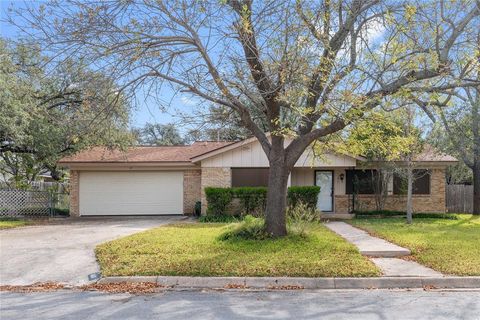 1600 Broadmoor Drive Brownwood TX 76801