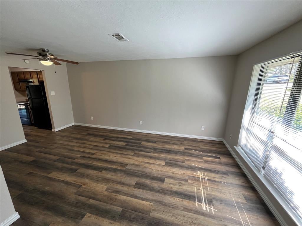 1506 Parkside Drive