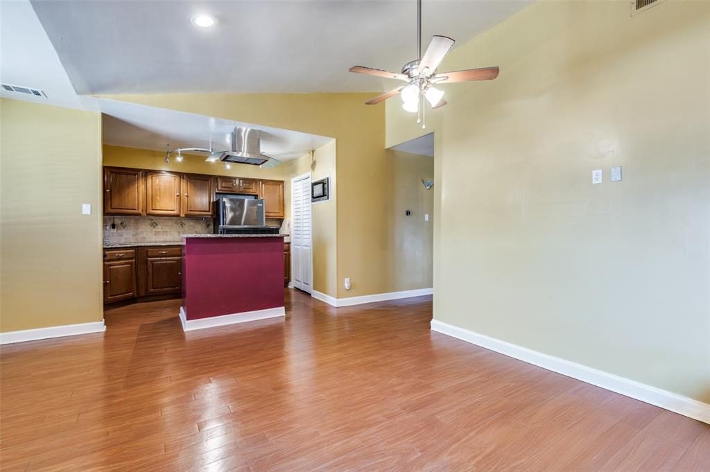 1908 Cloisters Drive 522