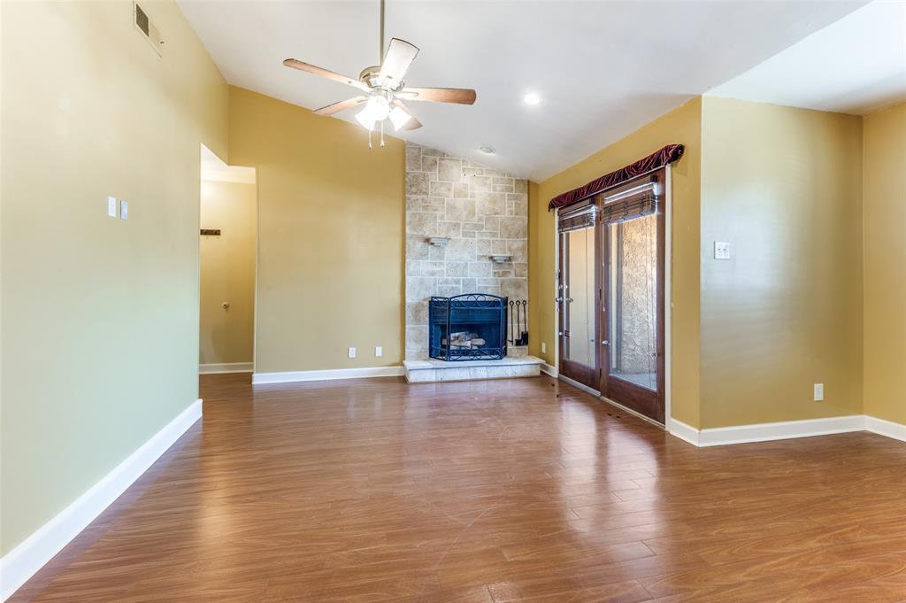 1908 Cloisters Drive 522